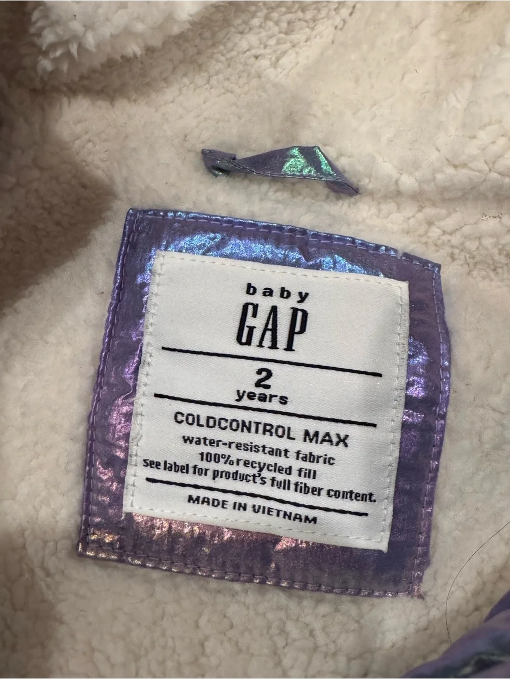 GAP kids Iridescent Purple Puffer Jacket Sherpa inside Sz 2T boys girls